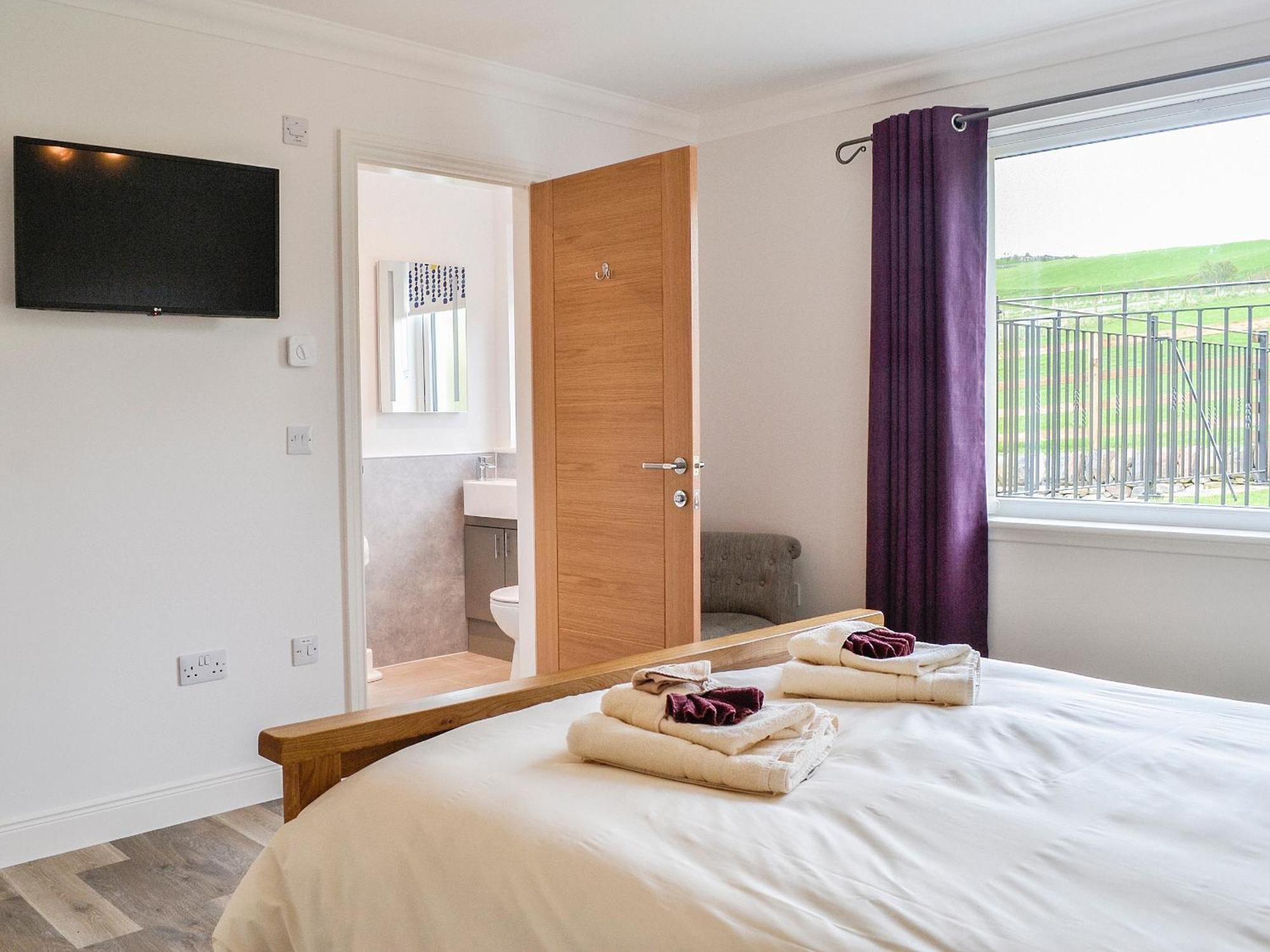 Inverallan Amisfield Town Экстерьер фото